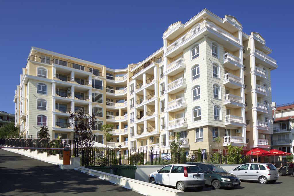 Villa Sardinia And Spa Sveti Vlas Luaran gambar
