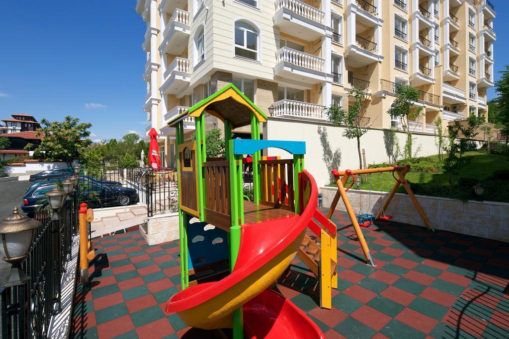 Villa Sardinia And Spa Sveti Vlas Luaran gambar