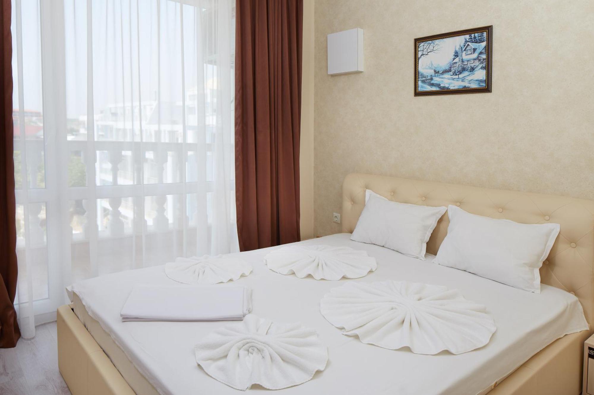 Villa Sardinia And Spa Sveti Vlas Luaran gambar